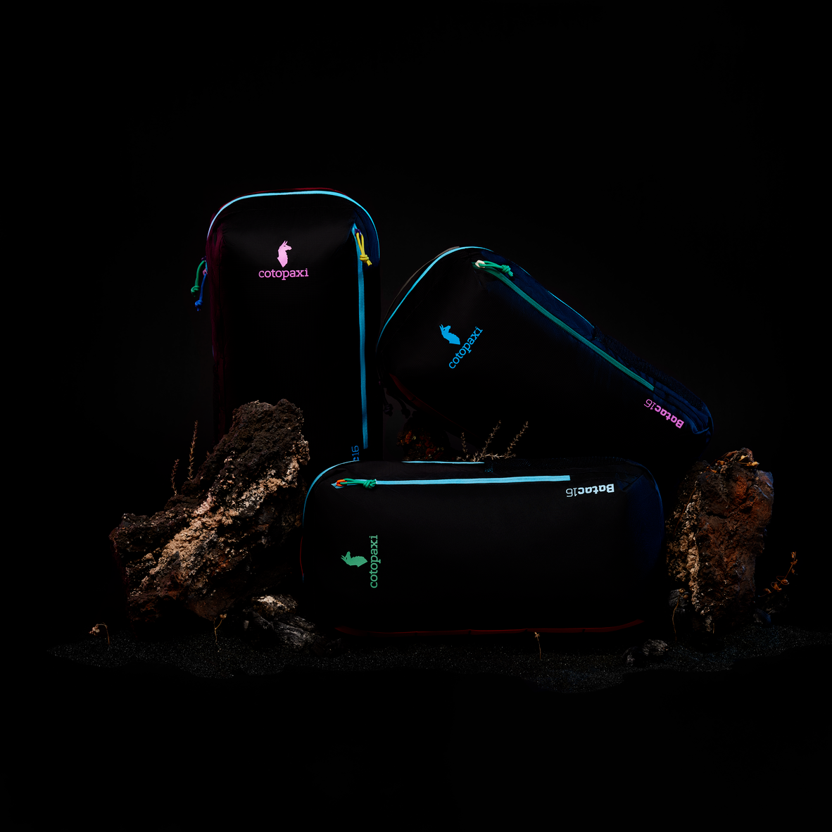 Batac 16L Daypack - Del D??a Monochrome - Image 15